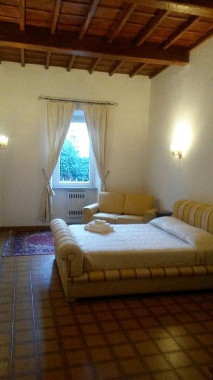 Ferienwohnung Liv'In Roma Campo Dei Fiori Zimmer foto